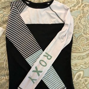Roxy Rash guard long sleeve swim/workout shirt